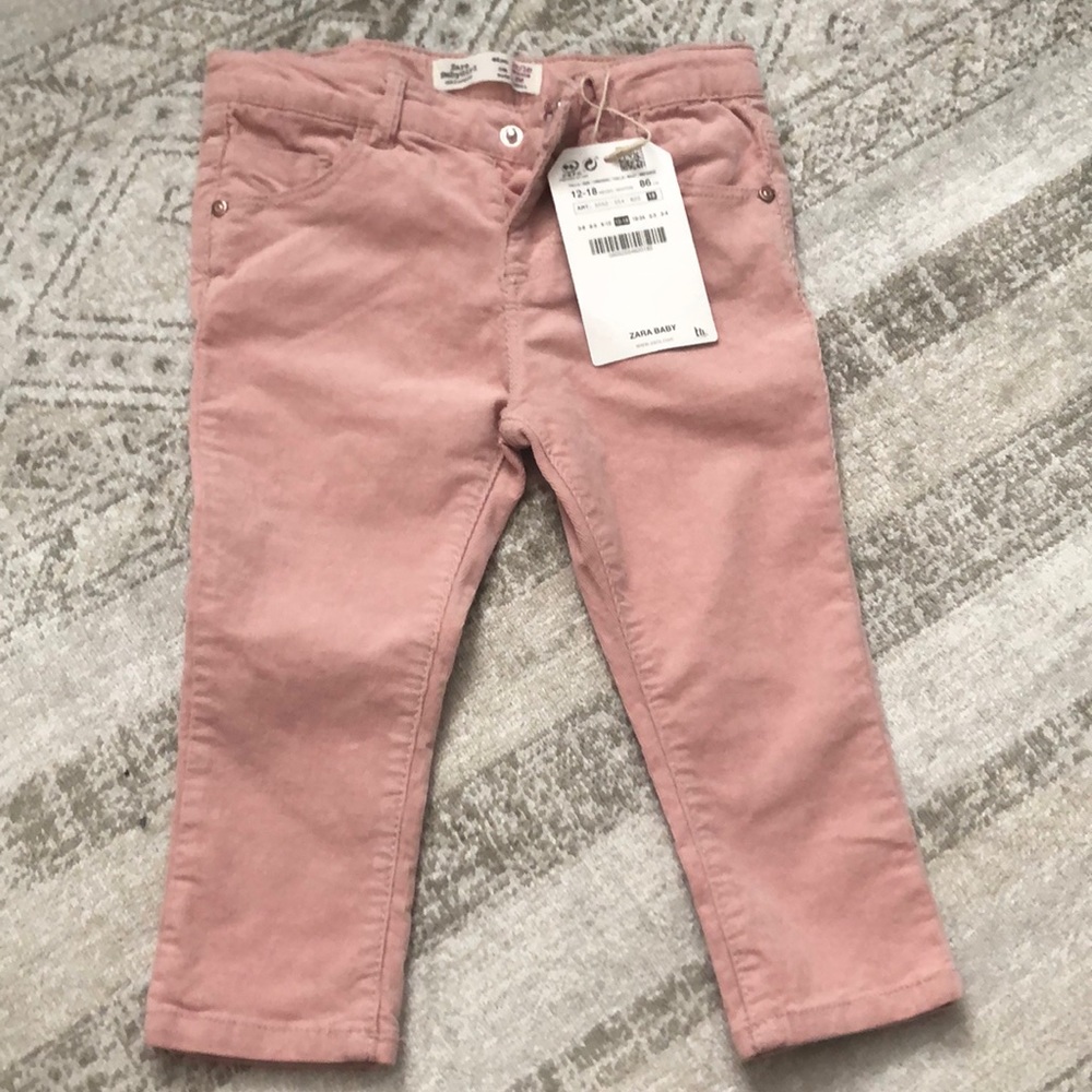 Zara baby girl corduroy pants. Size 12-18 months.